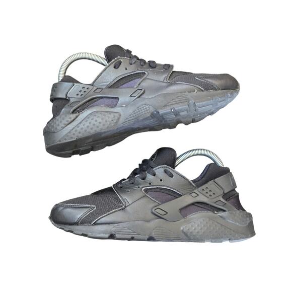 NIKE Hurache Run Kids 6.5Y Triple Black Sneaker SHOES Tie 654275-016 - Picture 2 of 7